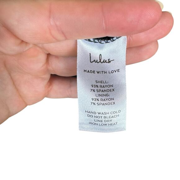 Lulu’s NWT Truly Timeless Black Long Sleeve Fitted Stretch Midi Wrap Dress - Picture 12 of 13